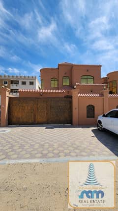 فيلا للإيجار مكونة من 5 غرف نوم | المويهات 1، عجمان |