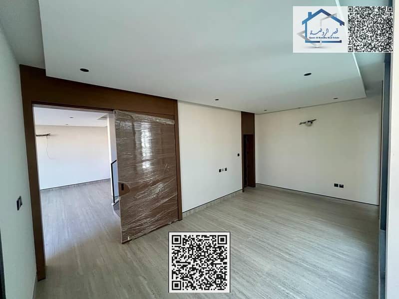 6 2dc46e91-5dbd-4d32-9f47-4da8f3b974c7. jpg