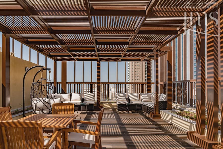 16 Terrace 1. jpg