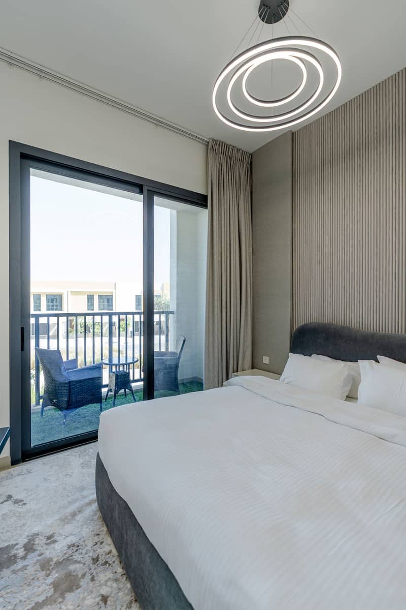 18 Bedroom balcony . jpg