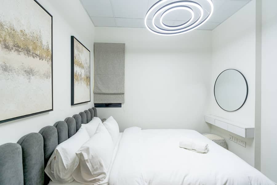 20 maids room 3. jpg