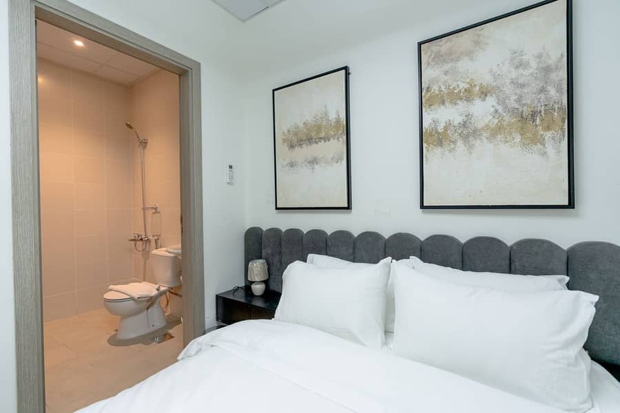 21 maids room3. jpg