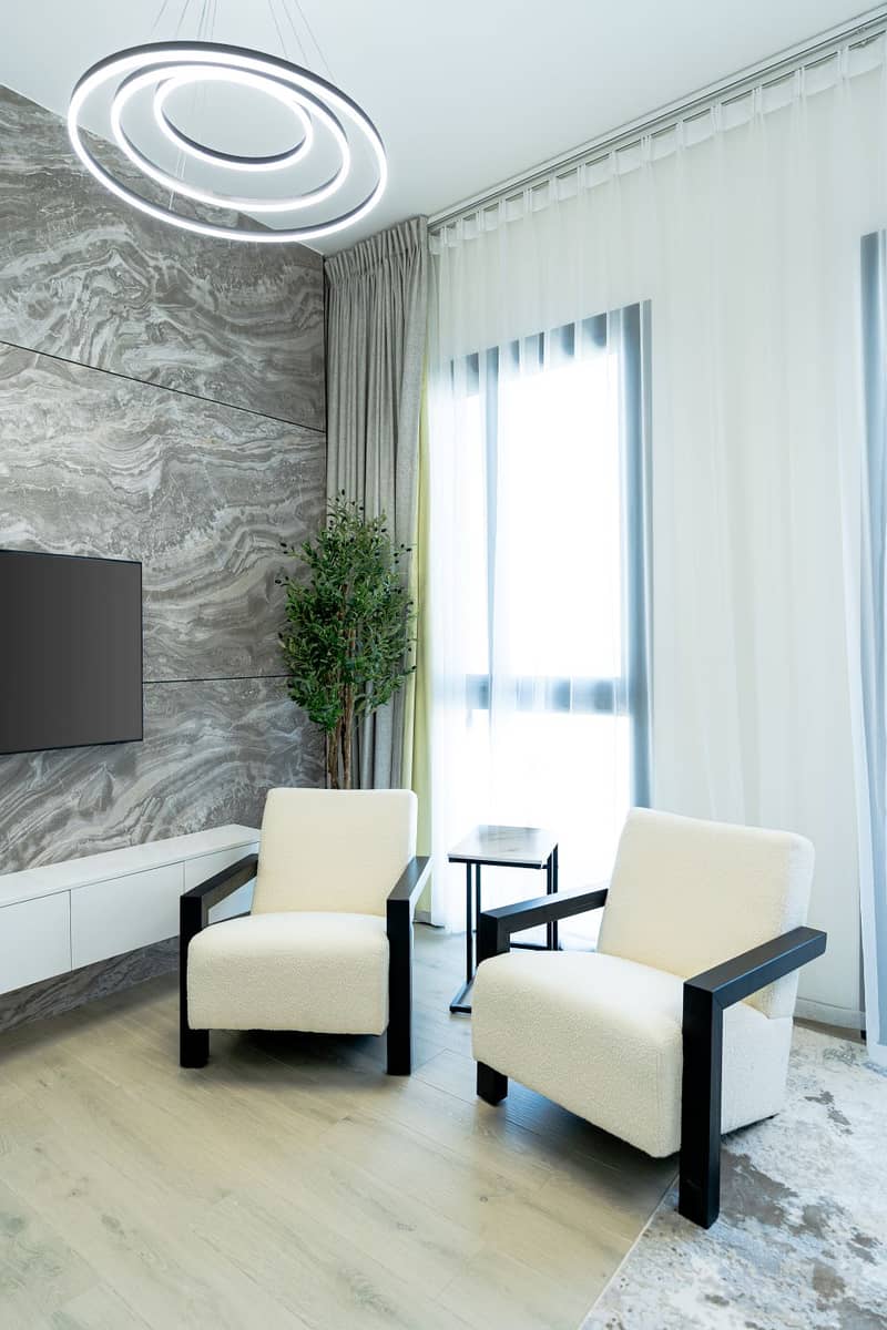 25 main bedroom tv area . jpg