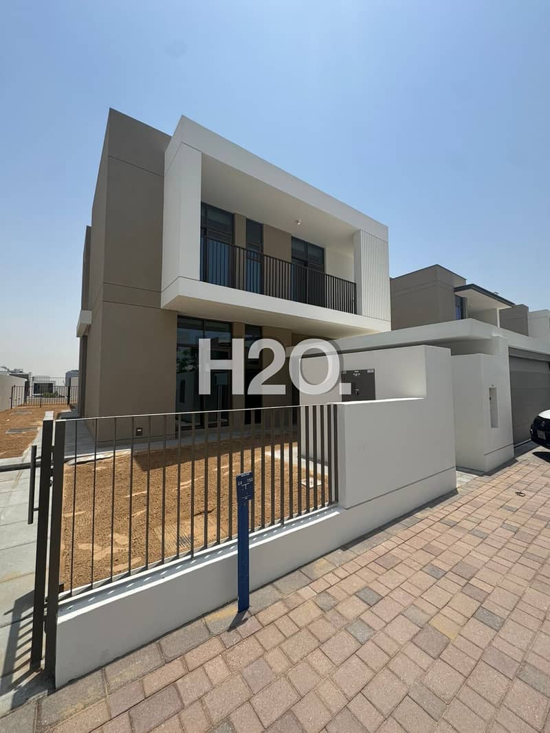 Private Pool | Near Entrance | Brand New Private Pool | Near Entrance | Brand New