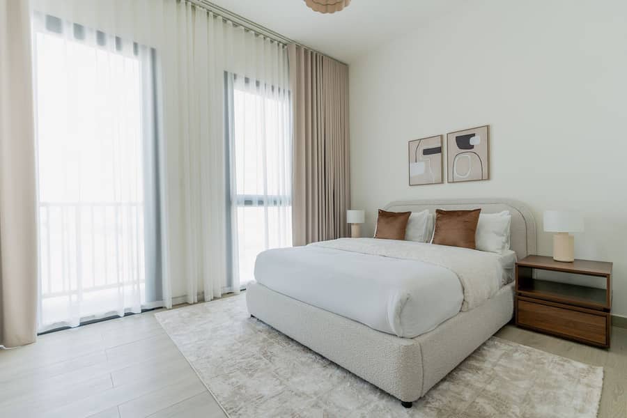 29 master bedroom . jpg