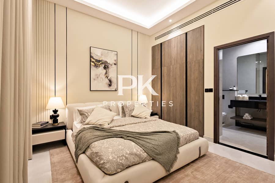Q2 2027 | Modern Interior | Fully Furnished - Image 9
