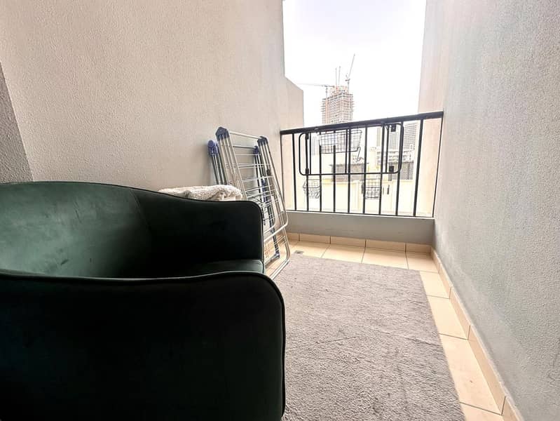 SALE JVC 1 bhk FURNISHED AUTUMN 1, SEASON COUMMNITY