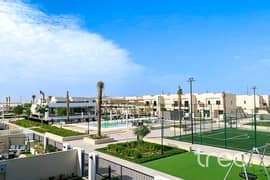 Pool and Park | Vacant | Well Maintained