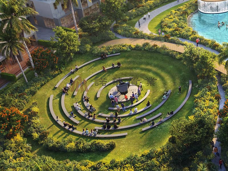 8 Sun_City-Amenities-03-Wild-Garden-Amphitheatre-4x3. jpg