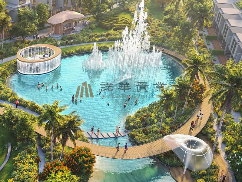 9 Sun_City-Amenities-01-Grand-Water-Fountain-4x3. jpg