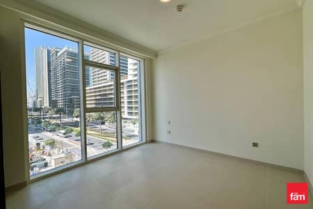 1 habitación Apartamento para en Venta en Dubai Harbour, Dubai - Apartamento en Dubai Harbour，Emaar Beachfront，Palace Beach Residence，Palace Beach Residence Tower 1, 1 dormitorio, 2500000 AED - 14255563