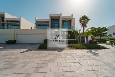5 Bedroom Villa for Rent in Mohammed Bin Rashid City (MBR City), Dubai - Corner Villa | Burj Khalifa View | Upgraded
