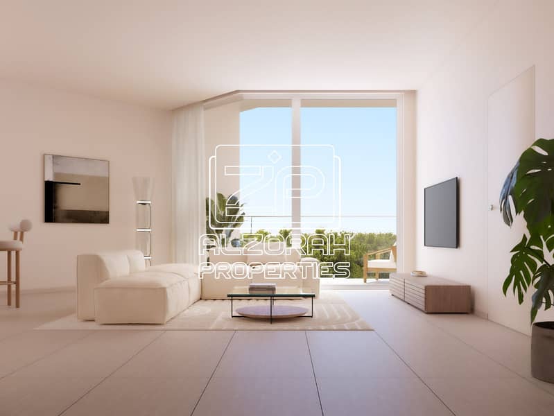 Large Waterfront Home Designed for Modern Families - Image 8