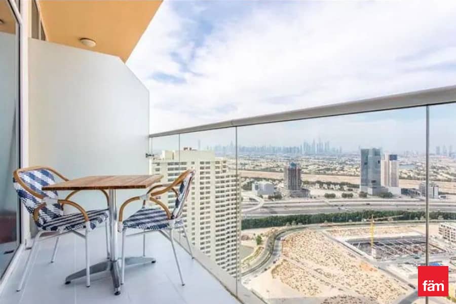 FULLY FURNISHED | GLASSY BALCONY | COMMUNITY VIEW FULLY FURNISHED | GLASSY BALCONY | COMMUNITY VIEW