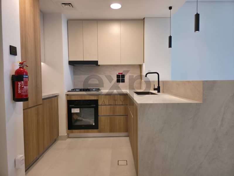 Brand New | Top Unit | Best View - Image 5