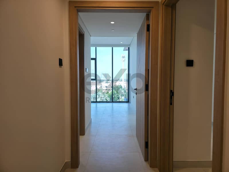 Brand New | Top Unit | Best View - Image 8