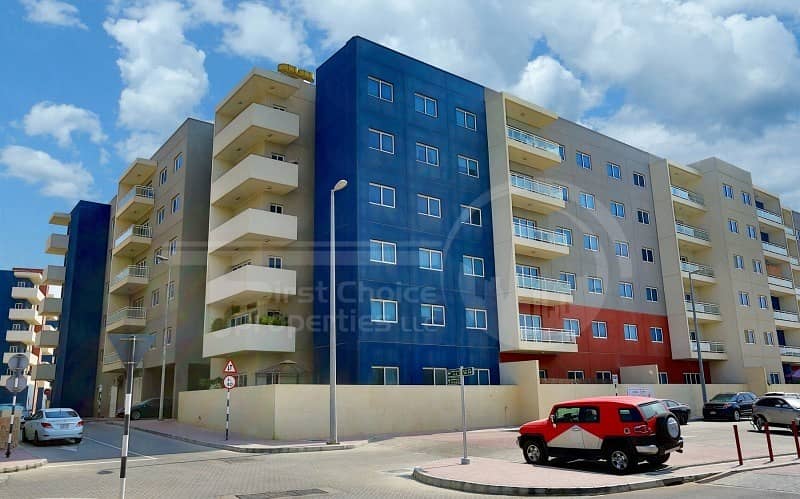 Perfect Investment! 3BR Flat Ground Floor. Perfect Investment! 3BR Flat Ground Floor.