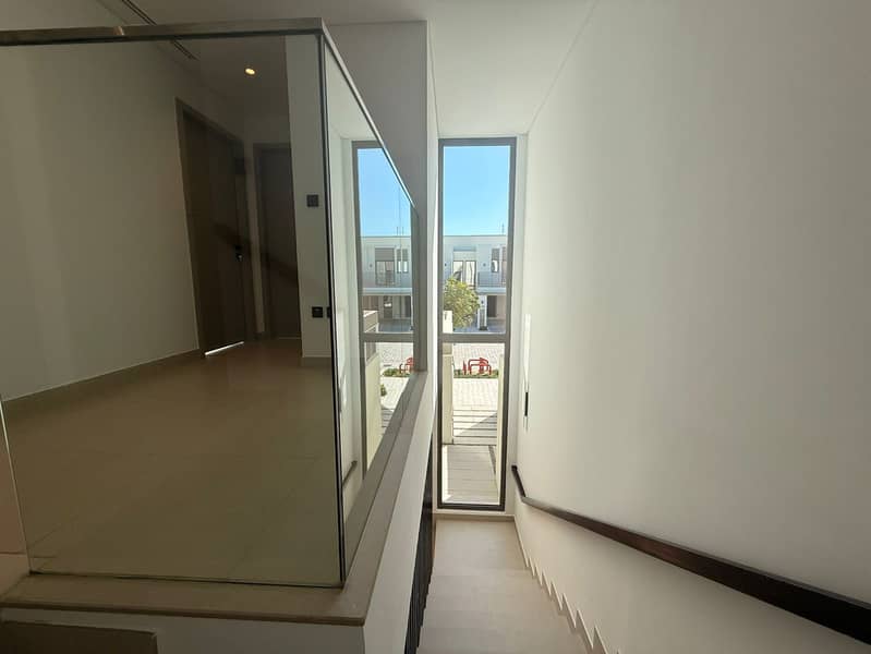 Vacant Unit | Brand New | Amazing Community - Image 1