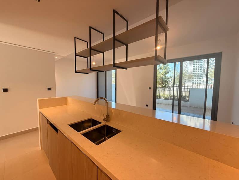 Vacant Unit | Brand New | Amazing Community - Image 12