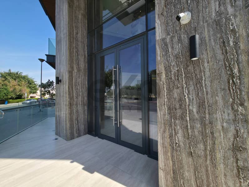 Brand New Building | Boutique | Vacant - Image 15