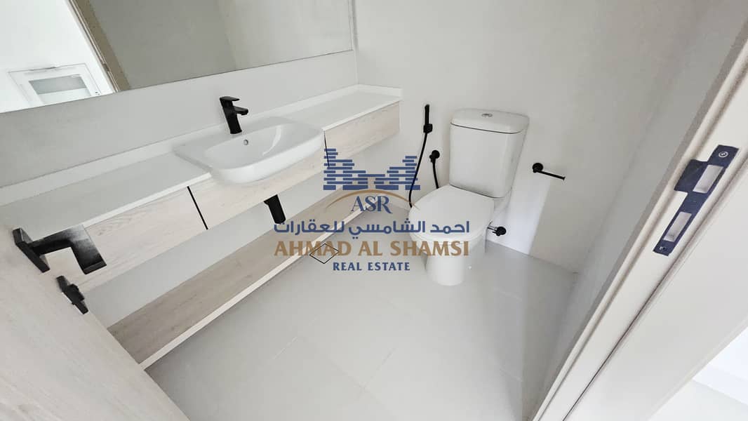 Fully Brand New || Modern Design || 3BR + Maid || All Master || Gym, Pool, Play Area || Ready To Move || On Very Prime location - Image 7