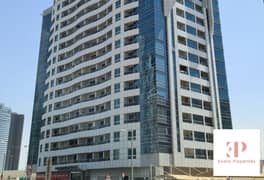 Stunning 1 BR Apartment in Marina with Pool View