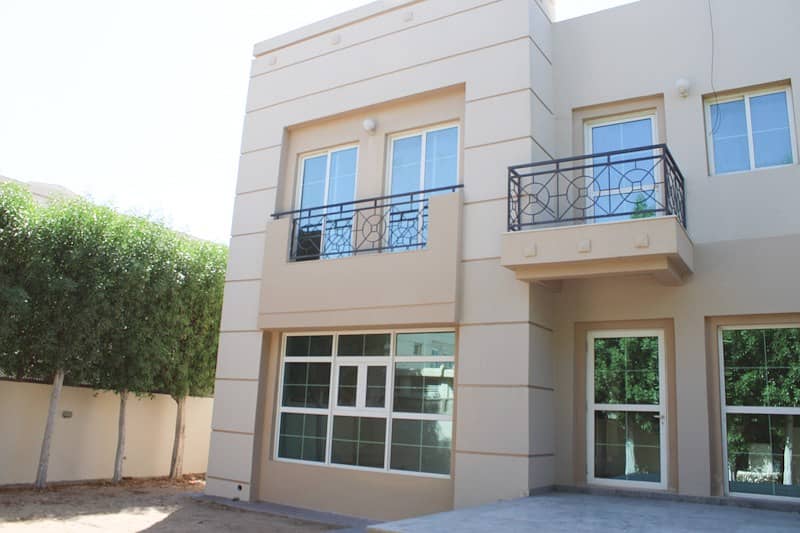 SPACIOUS 3BR VILLA WITH STUDY ROOM IN JUMEIRAH