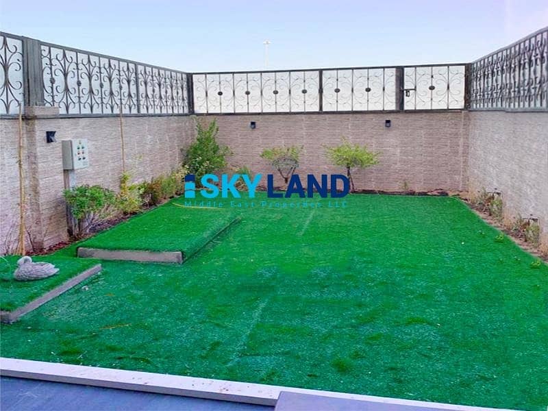 Upgraded Villa | Single Row | Closed Kitchen | 3Cheques Upgraded Villa | Single Row | Closed Kitchen | 3Cheques