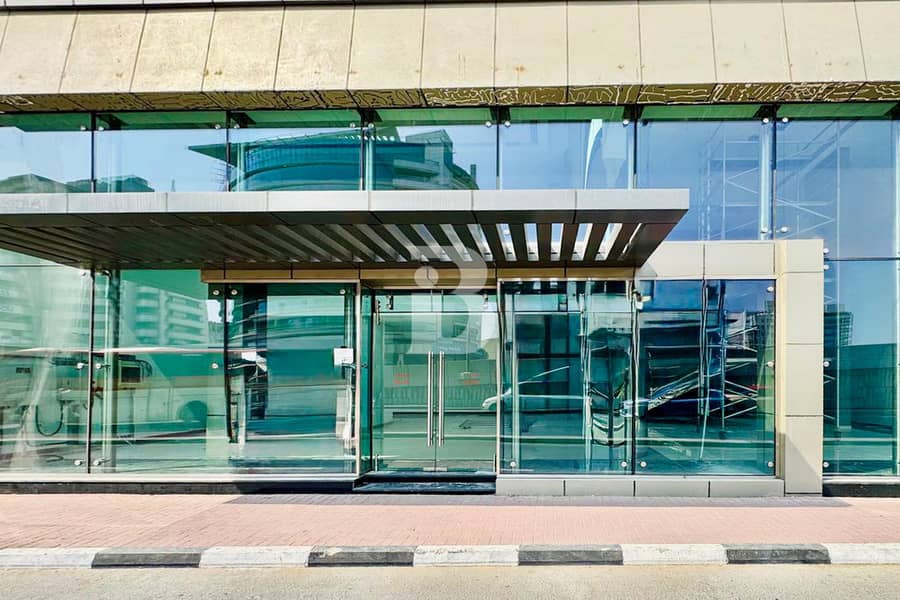 Showroom | Road Facing | Good Visibility Showroom | Road Facing | Good Visibility