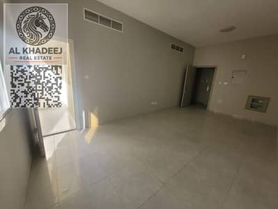 1 habitación Apartamento para en Alquiler en Al Jurf, Ajman - WhatsApp Image 2026-02-11 at 1.40. 27 AM. jpeg 1 habitación Apartamento para en Alquiler en Al Jurf, Ajman - WhatsApp Image 2026-02-11 at 1.40. 27 AM. jpeg