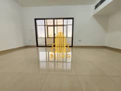 شقة في شارع حمدان 2 غرف 85000 درهم - 14271200