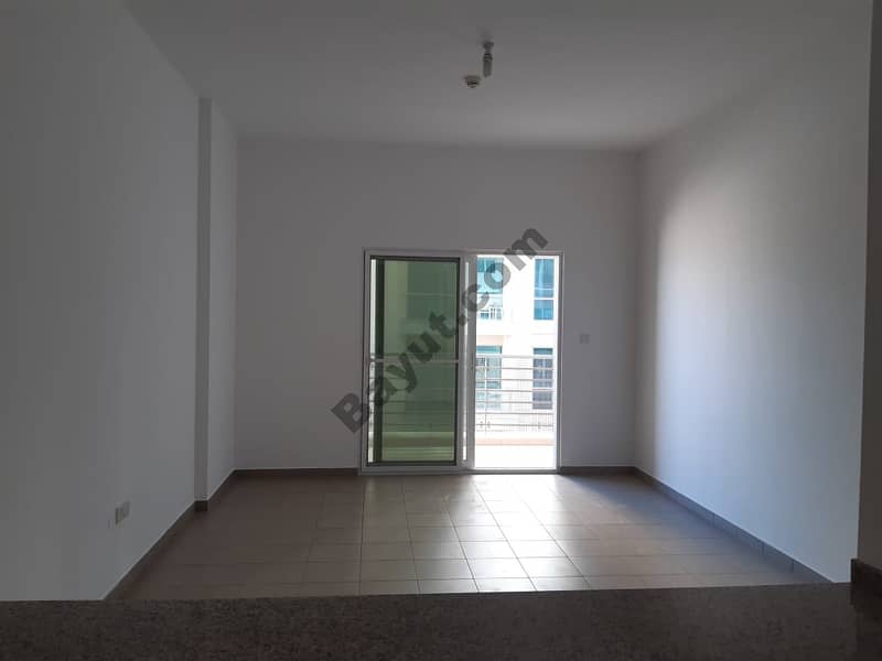 شقة في دبي لاند 1 غرف 30000 درهم - 4377026