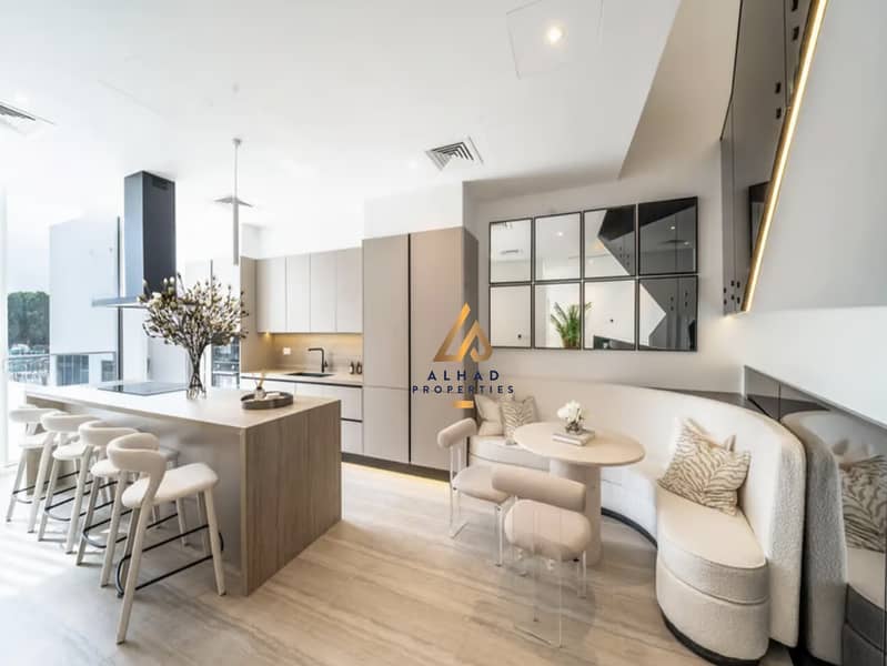 Prime | Luxurious Lifestyle | Private Pool - Image 3