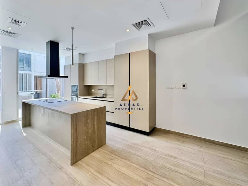 Prime | Luxurious Lifestyle | Private Pool - Image 6