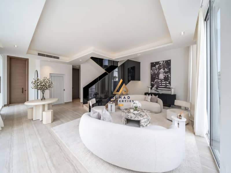 Prime | Luxurious Lifestyle | Private Pool - Image 4