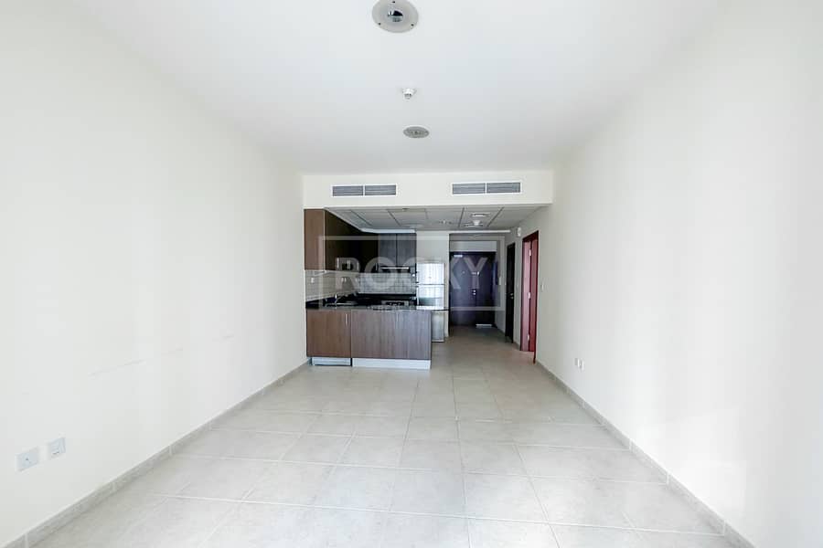 Vacant | Spacious Unit | No Agents Please Vacant | Spacious Unit | No Agents Please
