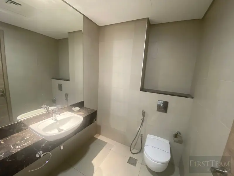 (PRICE NEGOTIABLE) High ROI l | Huge Layout | Prime Location
