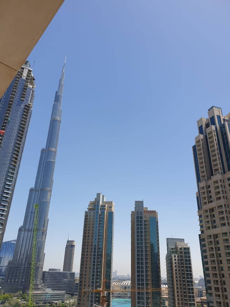 Burj View /Brand New 3 B/R + Maid room in Boulevard Crescent Downtown!.