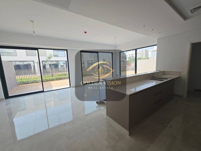 North Island - 3BR + Maid - Ready to Move - Prime location - Image 3