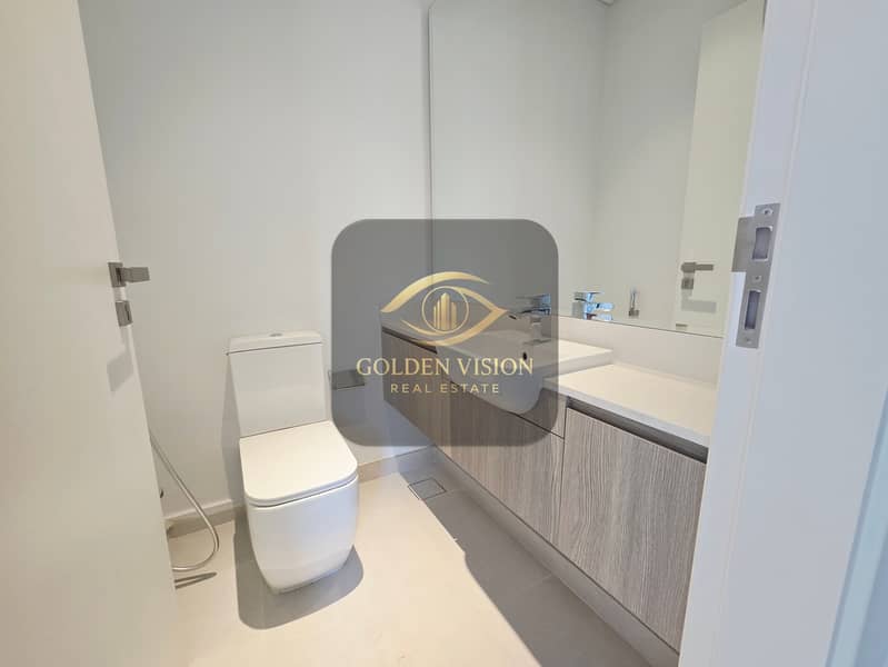 North Island - 3BR + Maid - Ready to Move - Prime location - Image 11