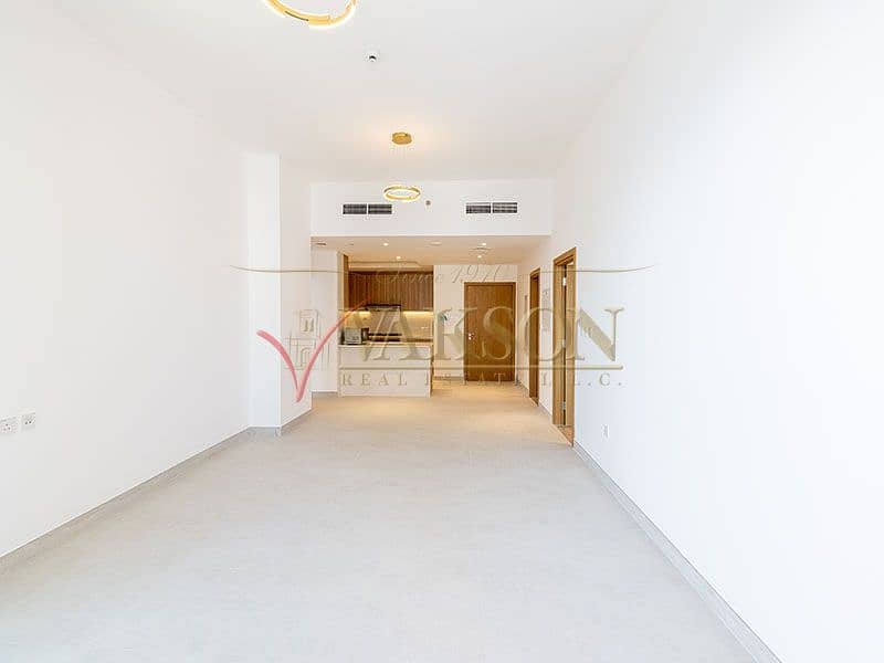 Brand New | Sea View | Maid Room | Bur Dubai - Image 8