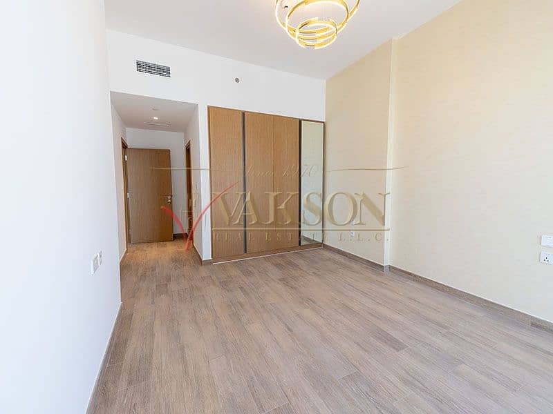 Brand New | Sea View | Maid Room | Bur Dubai - Image 18