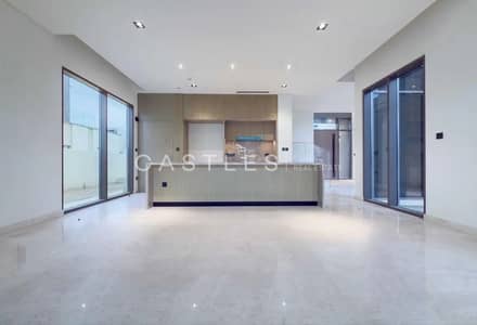 4 Bedroom Villa for Rent in Dubai Hills Estate, Dubai - PHOTO-2026-02-09-12-23-10 (2). jpg