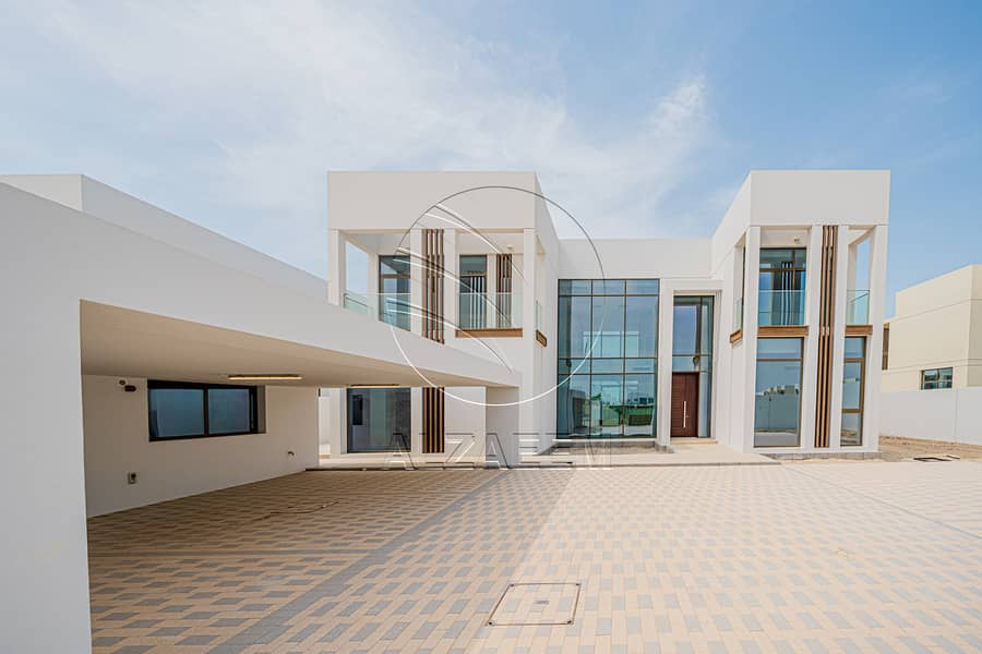 √VACANT Exclusive V-5 SELECT | Partial Sea View√ - Image 6