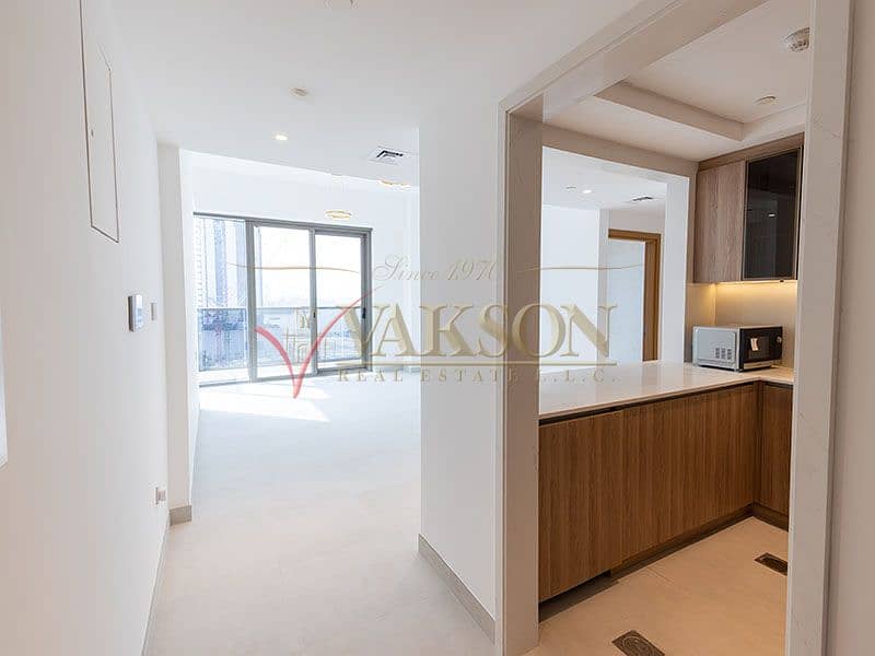 Brand New | Sea View & Burj Khalifa View | Bur Dubai - Image 1