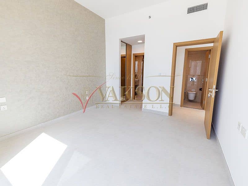 Brand New | Sea View & Burj Khalifa View | Bur Dubai - Image 13