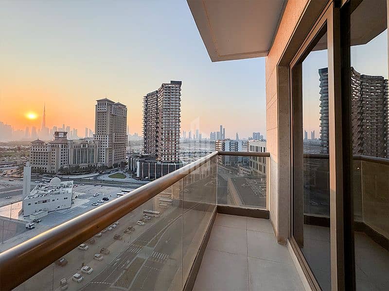 4 balcony 4. jpg