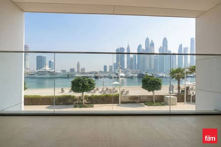 3 Slaapkamers Appartement te Huur in Dubai Harbour, Dubai - Appartement in Dubai Harbour，Emaar Beachfront，Palace Beach Residence，Palace Beach Residence Podium, 3 slaapkamers, 450000 AED - 14283779
