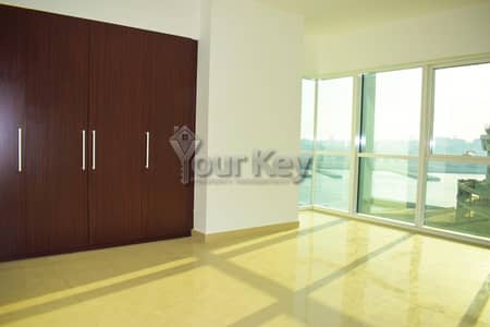 Spacious 2 bedrooms Spacious 2 bedrooms