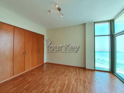 Spacious layout 1+1 in beach towers water views and World class Amenities Spacious layout 1+1 in beach towers water views and World class Amenities